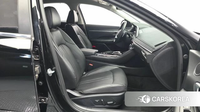 Hyundai Sonata (DN8) 2019 Черный из Кореи, фото 2