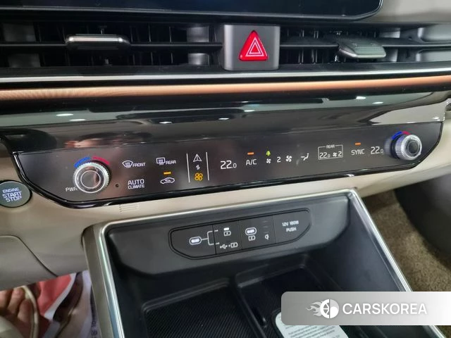 Kia The New Carnival 4th Generation 2025 Белый из Кореи, фото 2