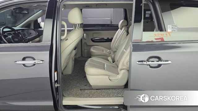 Kia The New Carnival 2019 Черный из Кореи, фото 2