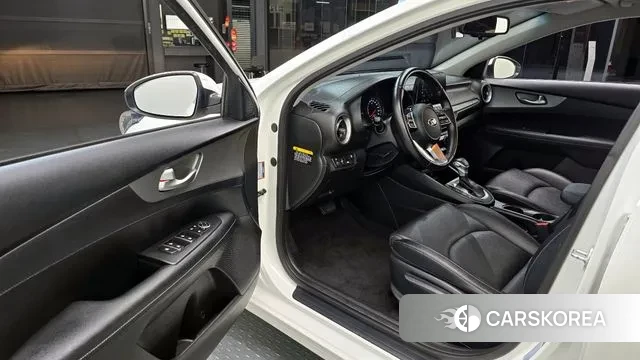 Kia Come New K3 2020 Белый из Кореи, фото 2