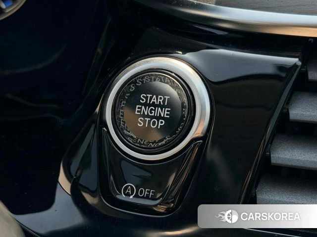 BMW 5 Series (G30) 2018 Синий из Кореи, фото 2