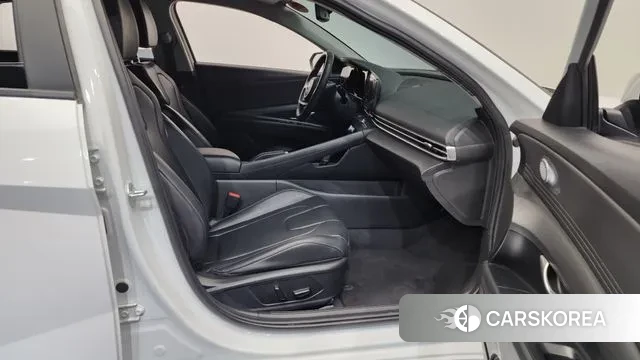 Hyundai Avante (CN7) 2022 Белый из Кореи, фото 2