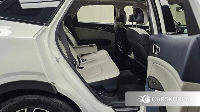 Kia Sportage 5th Generation Hybrid 2021 Белый из Кореи, фото 2