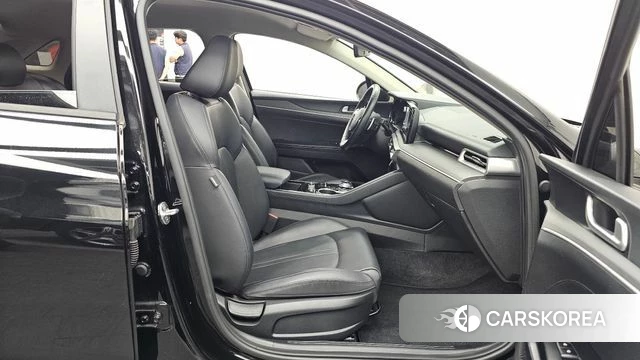 Kia K5 3rd generation 2022 Черный из Кореи, фото 2