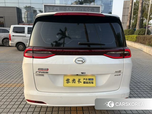 GAC Trumpchi Trumpchi M6 2022 Белый из Китая, фото 2