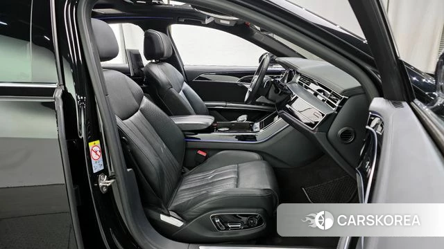 Audi A8 (D5) 2020 Черный из Кореи, фото 2