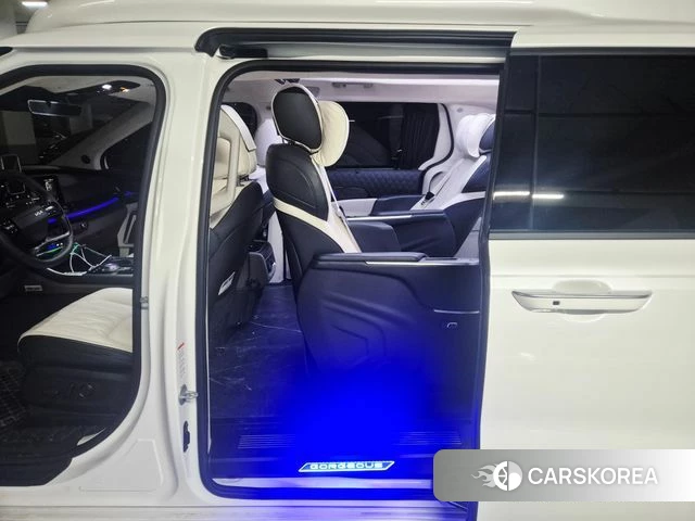 Kia The New Carnival 4th Generation 2025 Белый из Кореи, фото 2