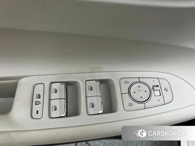 Hyundai The New Grandeur IG Hybrid 2022 Белый из Кореи, фото 2