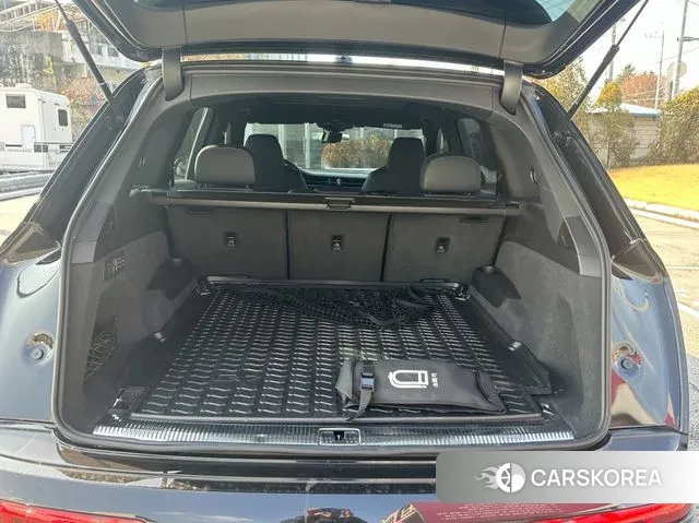 Audi Q7 (4M) 2022 Черный из Кореи, фото 2