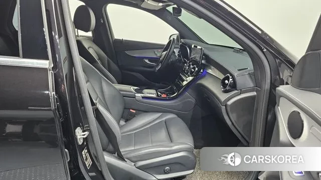 Mercedes-Benz GLC-Class X253 2020 Черный из Кореи, фото 2