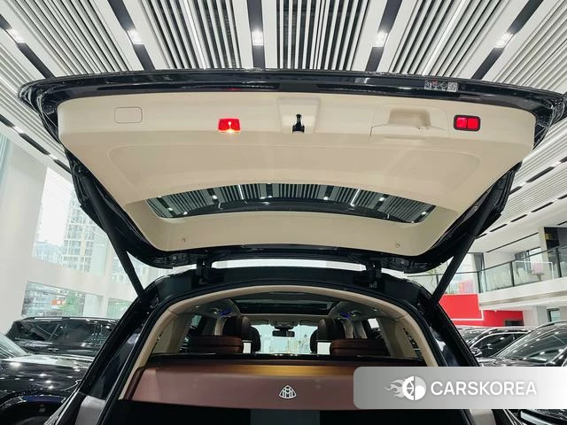 Mercedes-Benz GLS 2024 Черный из Китая, фото 2
