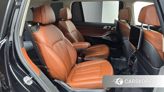 BMW X7 (G07) 2021 Черный из Кореи, фото 2