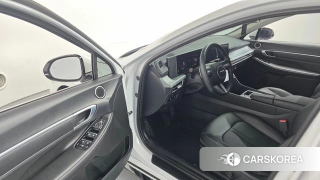 Hyundai Sonata D Edge (DN8) 2025 Белый из Кореи, фото 2