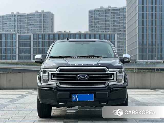 Ford F-150 2021 Черный из Китая, фото 2
