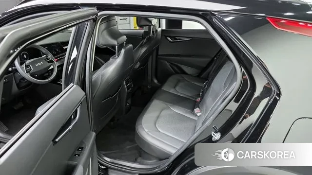 Kia Di Ol Nu Niro 2022 Черный из Кореи, фото 2