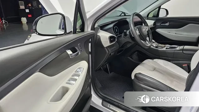 Hyundai The New Santa Fe 2021 Белый из Кореи, фото 2