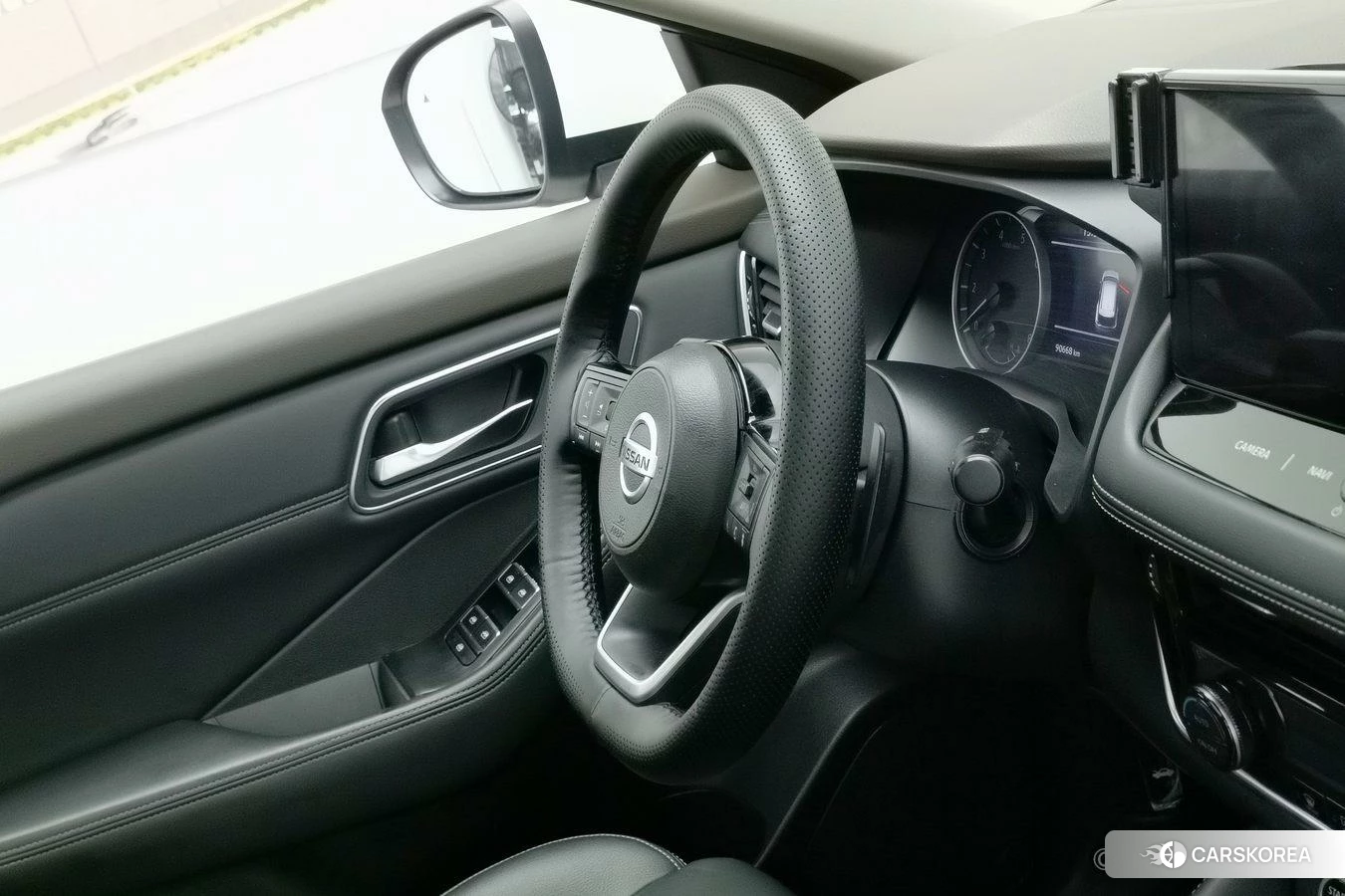 Nissan Qijun 2021 Белый из Китая, фото 2
