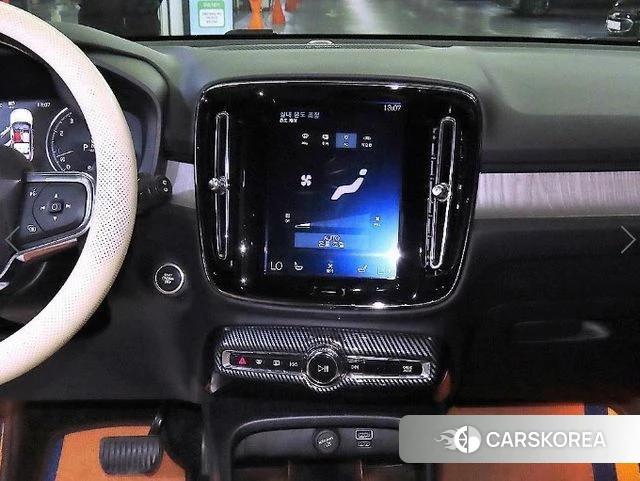 Volvo XC40 2020 Синий из Кореи, фото 2