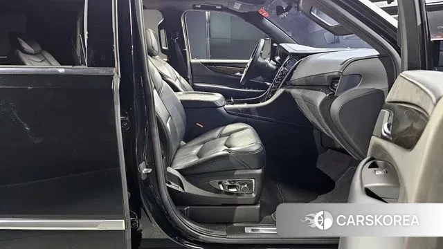 Cadillac Escalade 2020 Черный из Кореи, фото 2