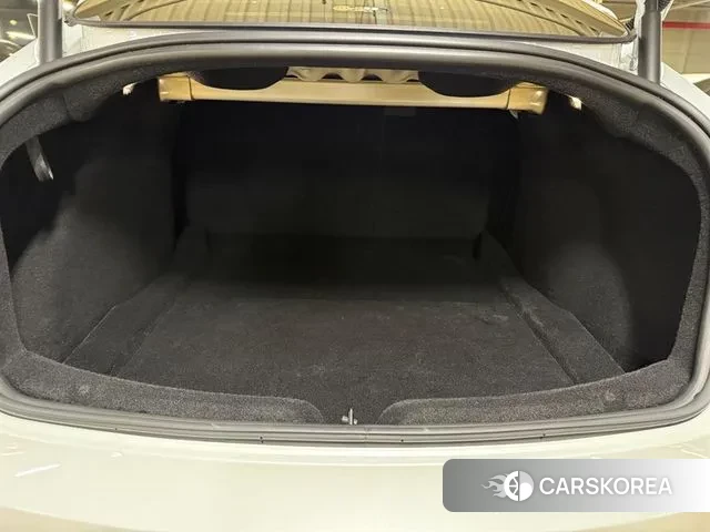 Tesla Model 3 2024 Белый из Кореи, фото 2