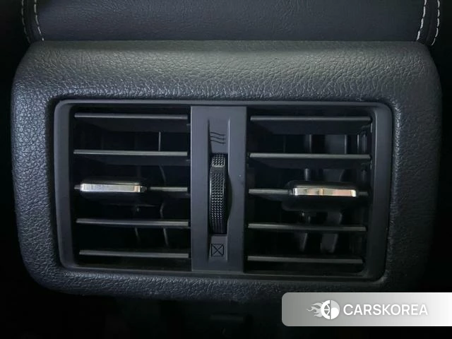 Mitsubishi  Outlander 2021 Белый из Китая, фото 2