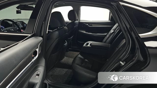 Hyundai Grandeur IG Hybrid 2018 Черный из Кореи, фото 2