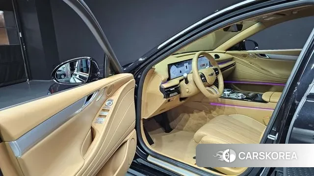 Genesis G80 (RG3) 2024 Черный из Кореи, фото 2