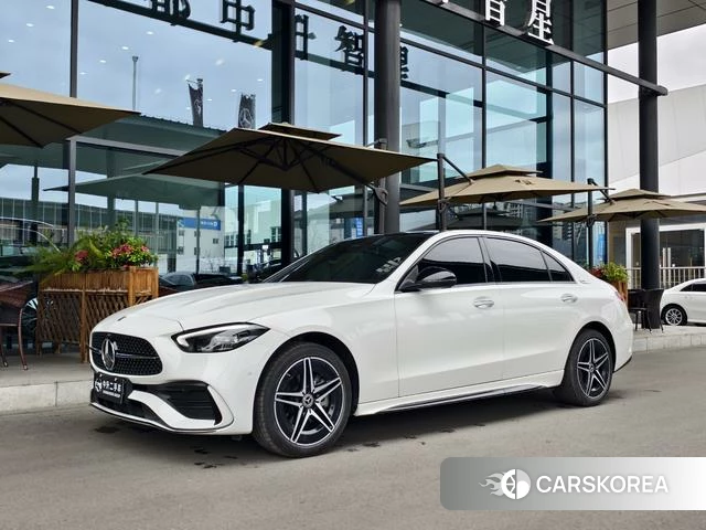 Mercedes-Benz Class C 2023 Белый из Китая, фото 2