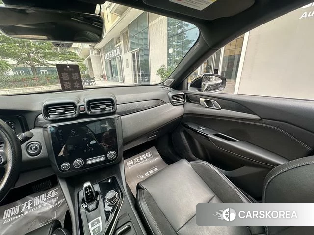 Lynk 03 2021 Черный из Китая, фото 2