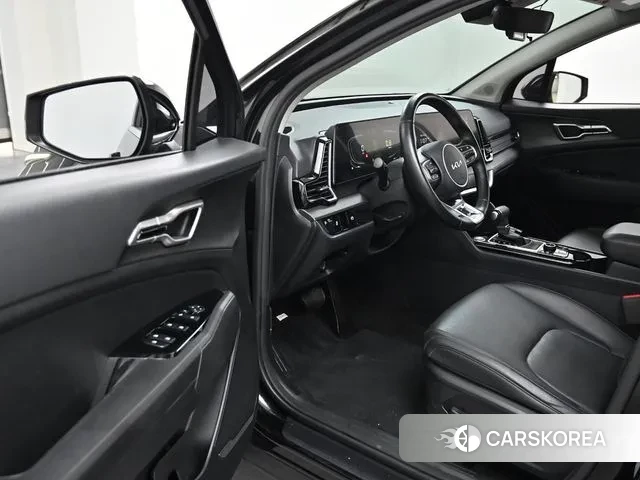 Kia Sportage 5th Generation 2024 Черный из Кореи, фото 2