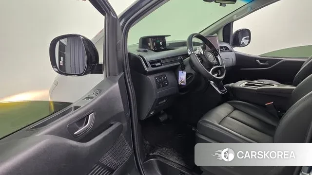 Hyundai Staria 2024 Серый из Кореи, фото 2