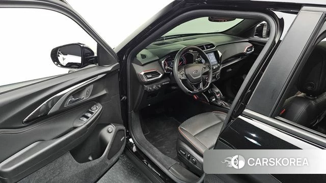 Chevrolet (GM Daewoo) Trailblazer 2022 Черный из Кореи, фото 2