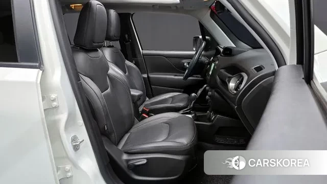 Jeep Renegade id 3291703 из Кореи 2