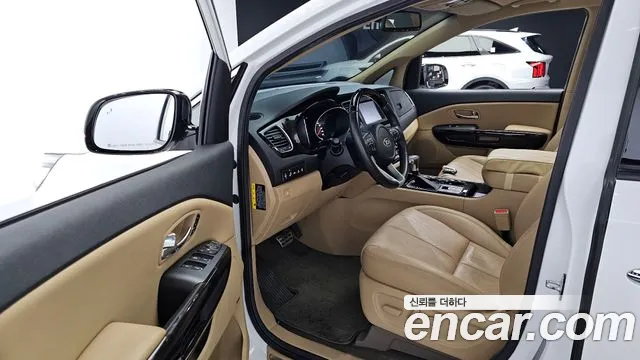 Kia The New Carnival 2018 Белый из Кореи, фото 2