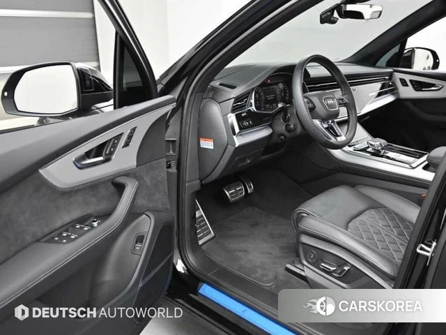 Audi Q7 (4M) 2025 Черный из Кореи, фото 2