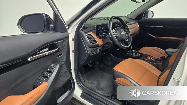 Kia The New Seltos 2023 Белый из Кореи, фото 2