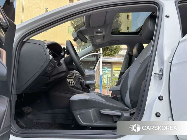 Volkswagen Lavida 2025 Белый из Китая, фото 2