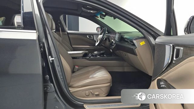 Kia K8 2022 Серый из Кореи, фото 2