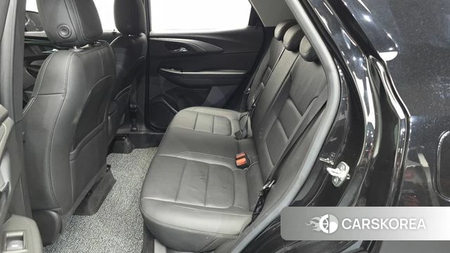 Chevrolet (GM Daewoo) The New Trail Blazer 2023 Черный из Кореи, фото 2