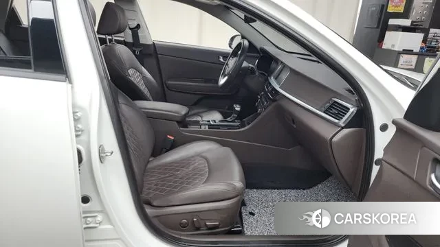 Kia The New K5 2nd generation 2018 Белый из Кореи, фото 2