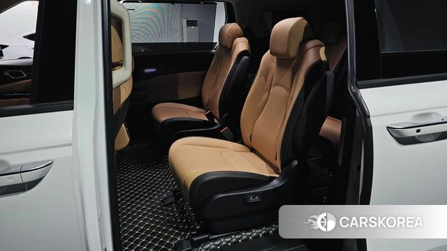 Kia Carnival 4th generation 2023 Белый из Кореи, фото 2