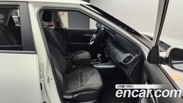 Kia Seltos 2022 Белый из Кореи, фото 2