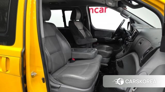 Hyundai The New Grand Starex 2018 Желтый из Кореи, фото 2