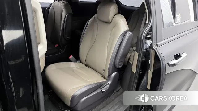 Kia The New Carnival 4th Generation 2024 Черный из Кореи, фото 2