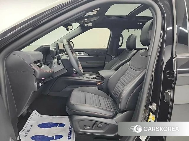 Ford Explorer 6th Generation 2025 Черный из Кореи, фото 2