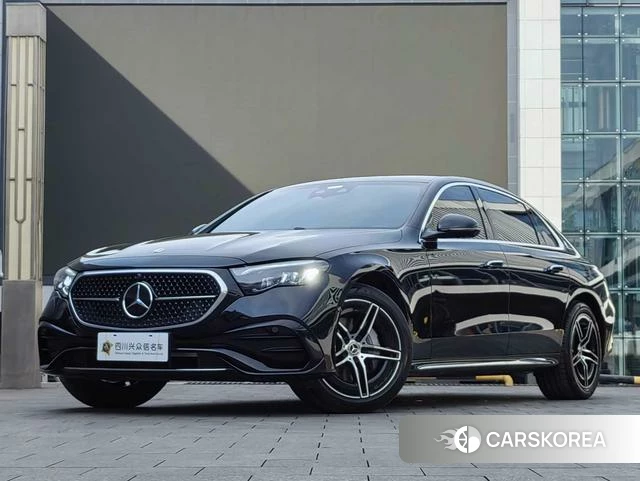 Mercedes-Benz E-class 2025 Черный из Китая, фото 2
