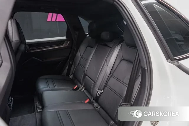 Porsche Cayenne (PO536) id 2883852 из Кореи 2