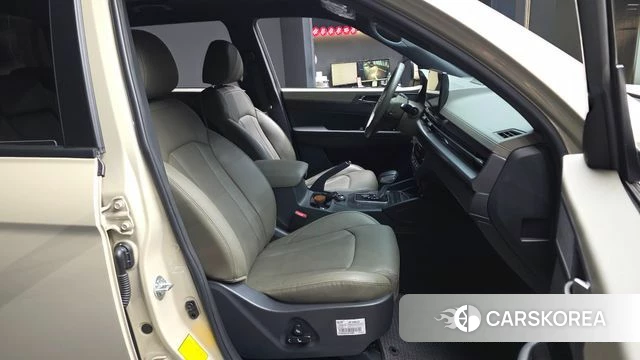 Ssangyong The New Rexton Sports Cannes 2023 Жемчужный цвет из Кореи, фото 2