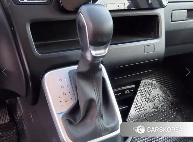 Hyundai Staria 2023 Белый из Кореи, фото 2