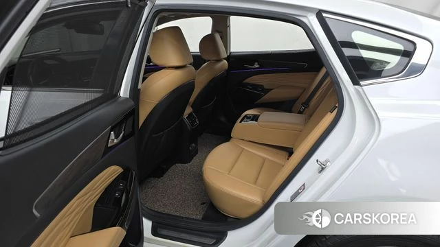 Kia K7 Premier Hybrid 2020 Белый из Кореи, фото 2